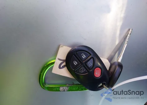 2011 Toyota Highlander Se V6 from USA, damaged, VIN 5TDBK3EH0BS066826